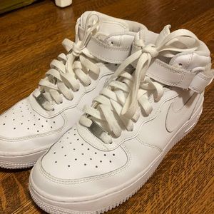 Nike kids 7Y (female size 8 equivalent) Air Force 1’s High Tops